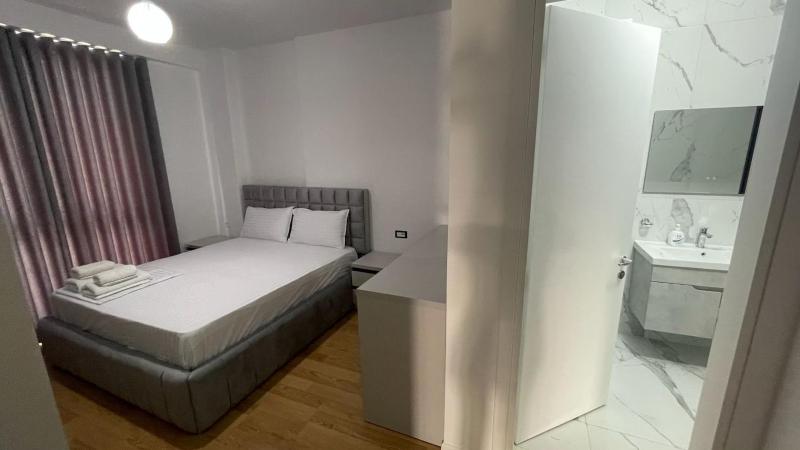 Fred Apartment - image 14