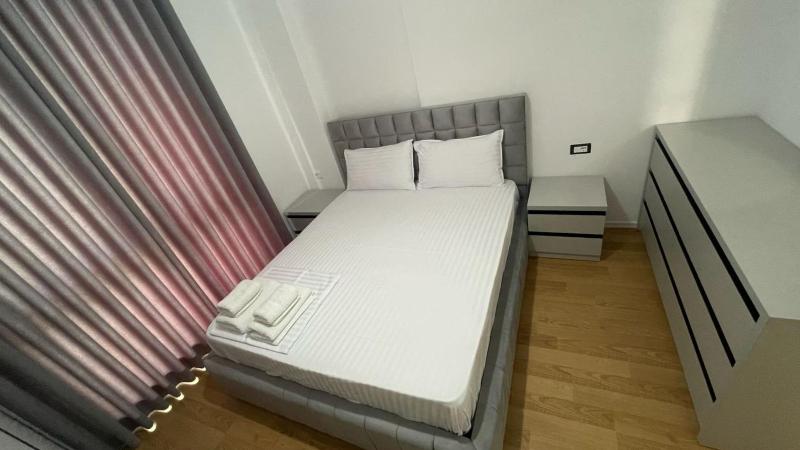 Fred Apartment - image 16