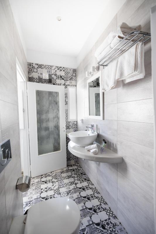 High Point Apartments Fira - image 14