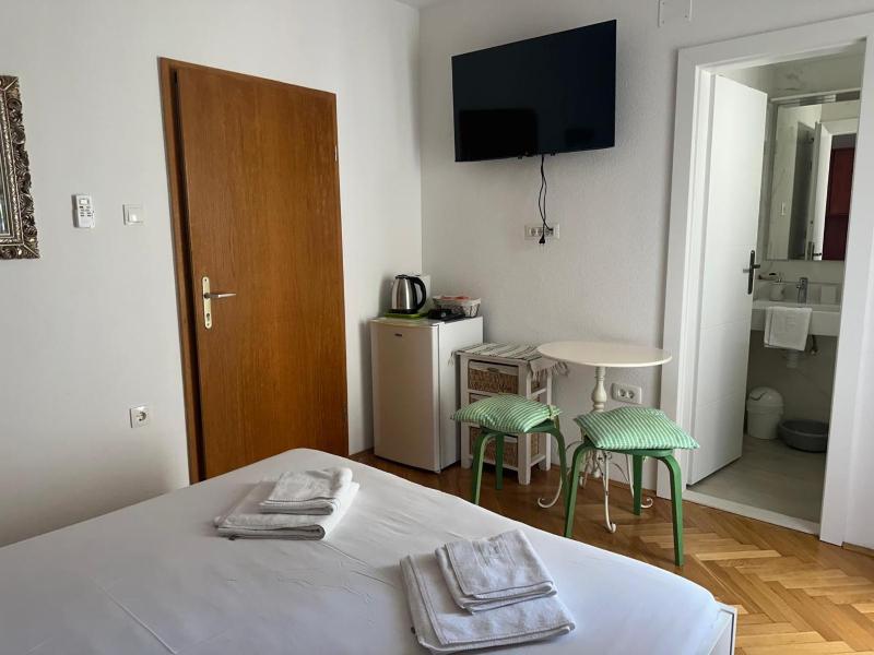 Apartments Maslina Makarska - image 6
