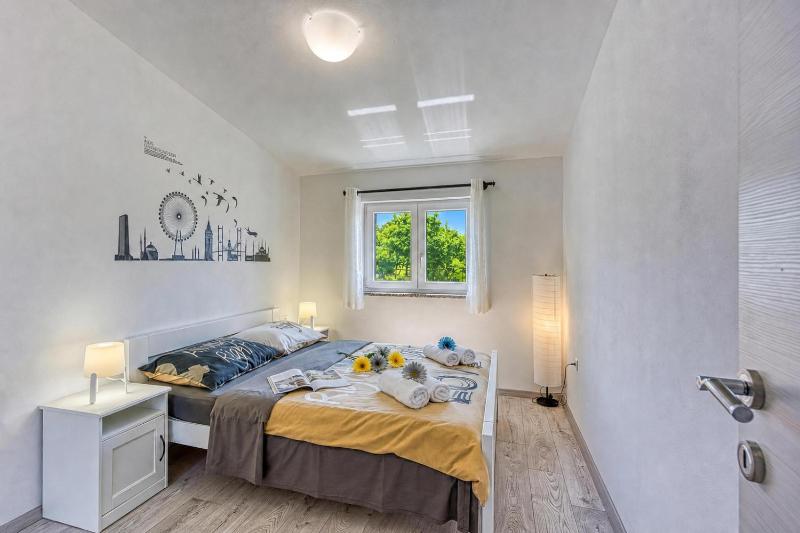 Family Friendly House Kacana - Garden & BBQ - Happy Rentals - image 32