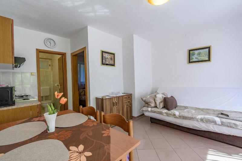 Apartments Tomo - image 47