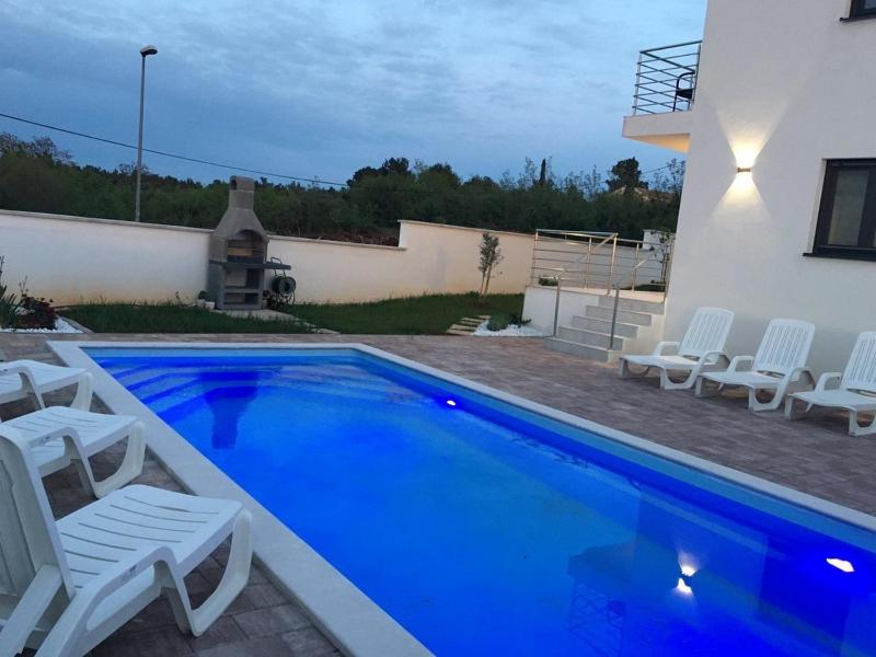 Apartments with swimming pool Murine Umag - 27509 - image 22