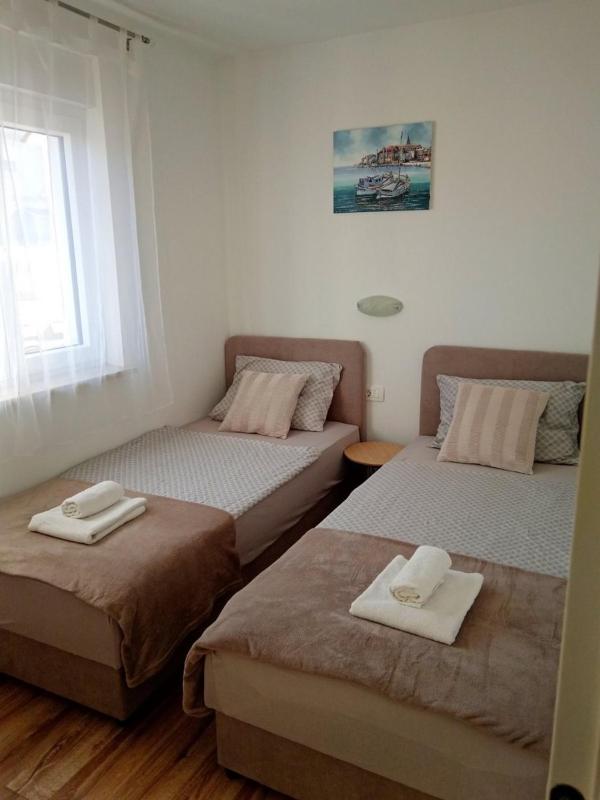 Apartments with swimming pool Murine Umag - 27509 - image 8