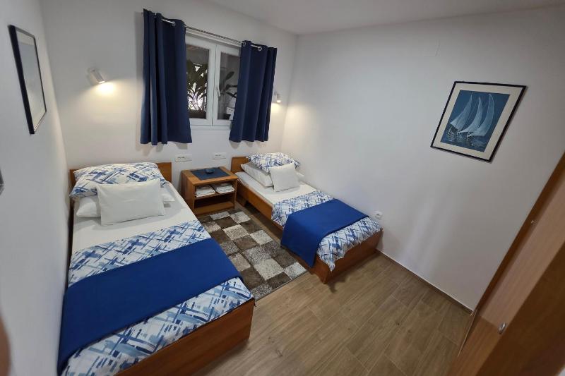 Apartments by the sea Murter - 22397 - image 40