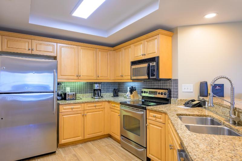 Ocean Front 1602 Royale Palms Full Amenities condo - image 26