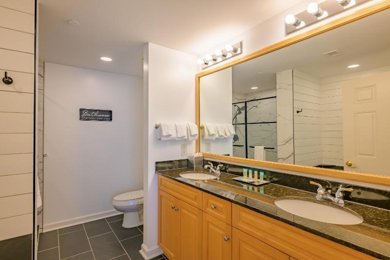 Ocean Front 1602 Royale Palms Full Amenities condo - image 23