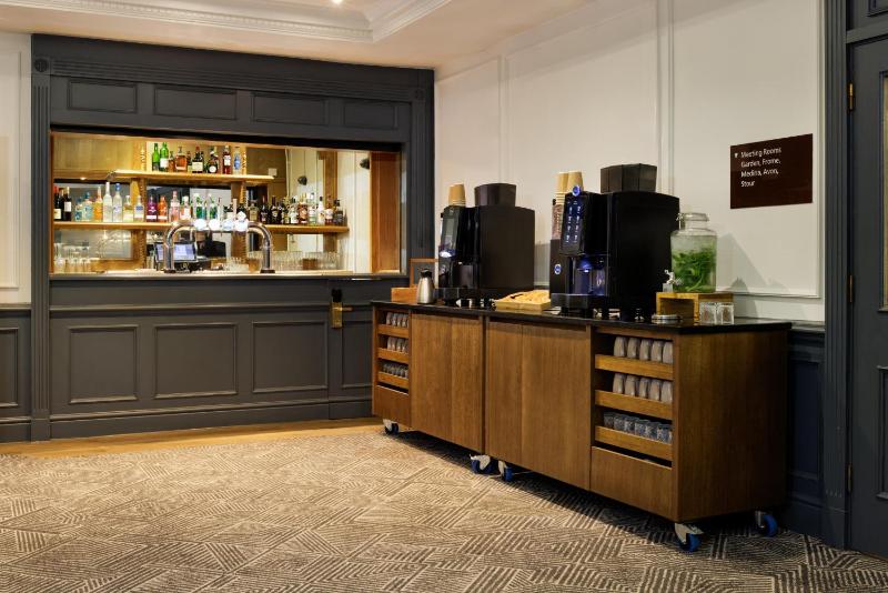 DoubleTree by Hilton Southampton - image 50
