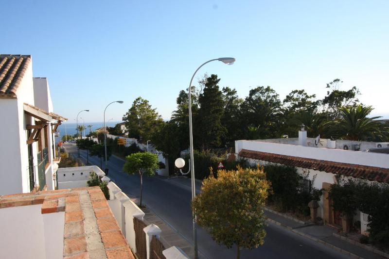 Hotel Oasis Atalaya - image 31