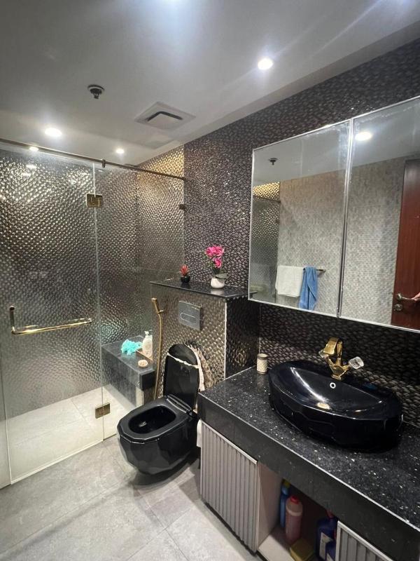 Exclusive Serviced Apartments at Goldcrest Mall and Residency DHA Phase 4 by Nirvana Nests - image 9