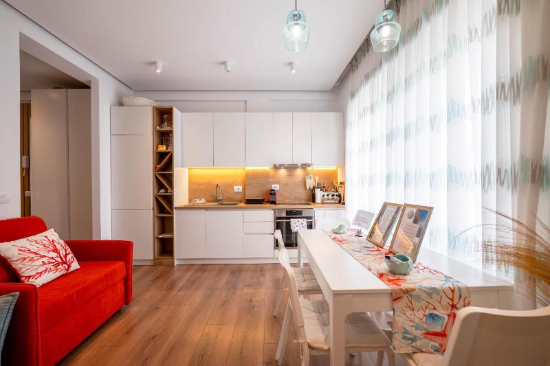 Himara seaside apartment - image 6
