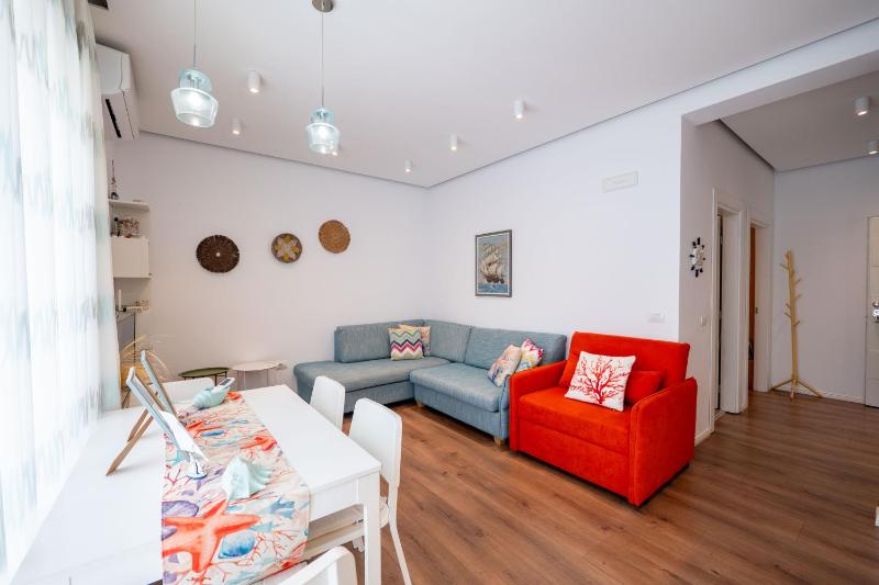 Himara seaside apartment - image 12