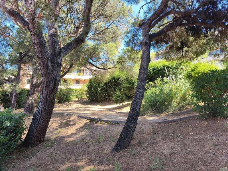 Toit-terrasse d'exception avec vue mer à deux pas à pied de St Tropez - image 22