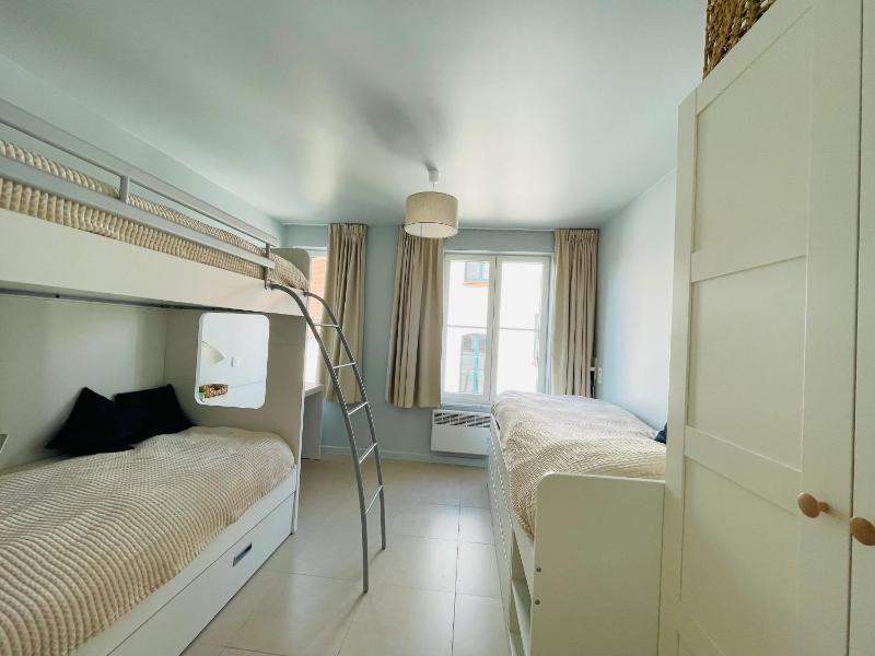 Chateau Petit Sable 0101 - image 2