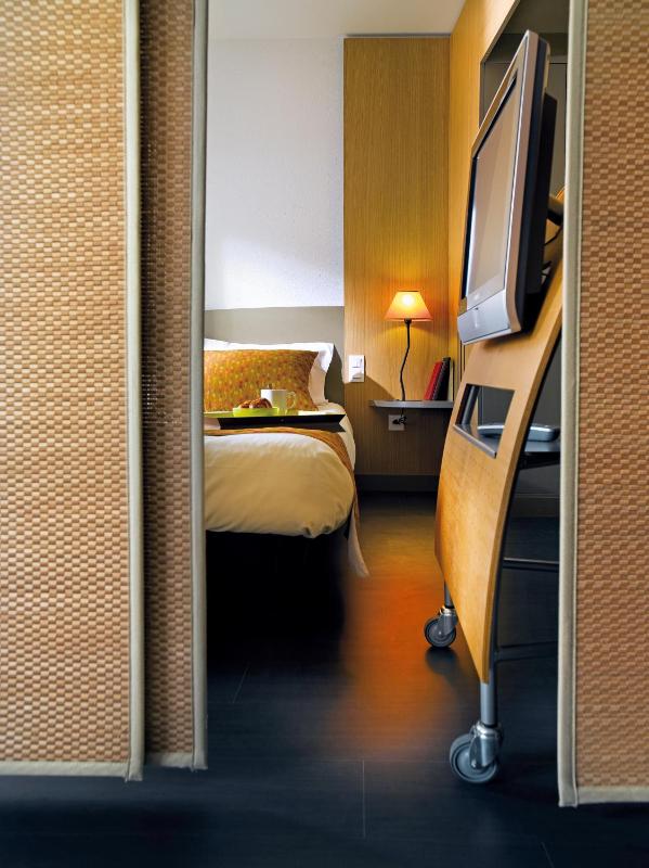 Adagio Nantes Centre Aparthotel - image 17