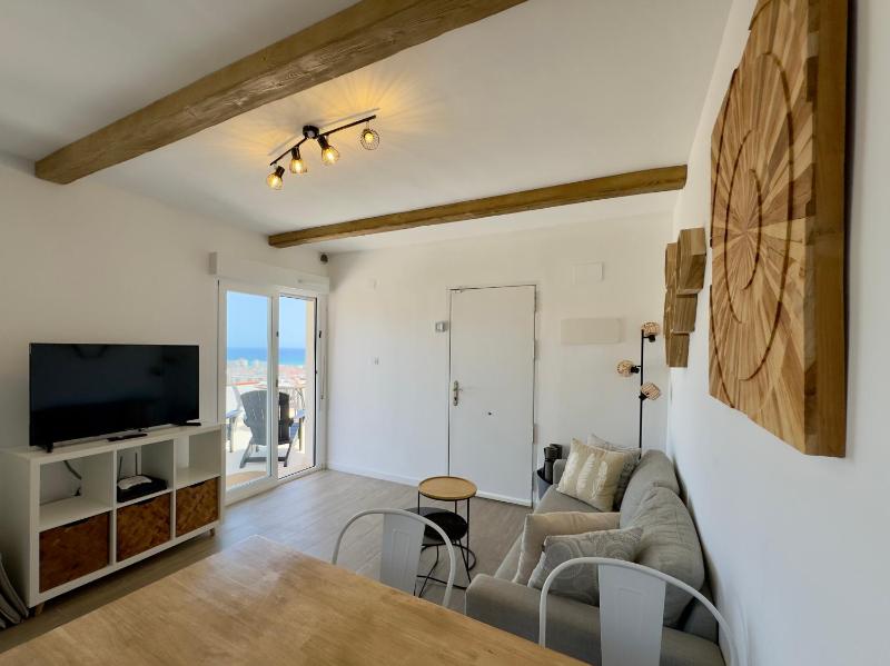 La Calma Sea View - Apartamento Boutique con Vistas - image 18