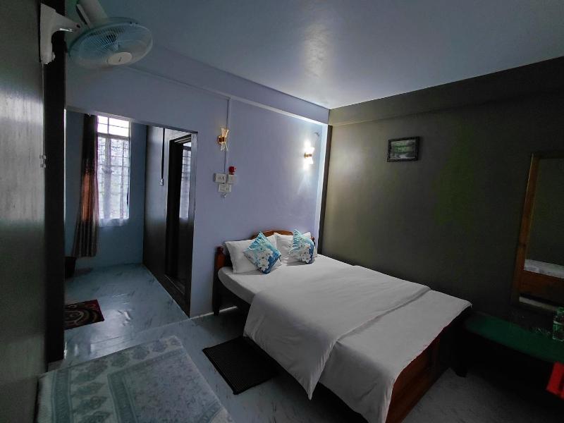 Zinnia Homestay - image 12