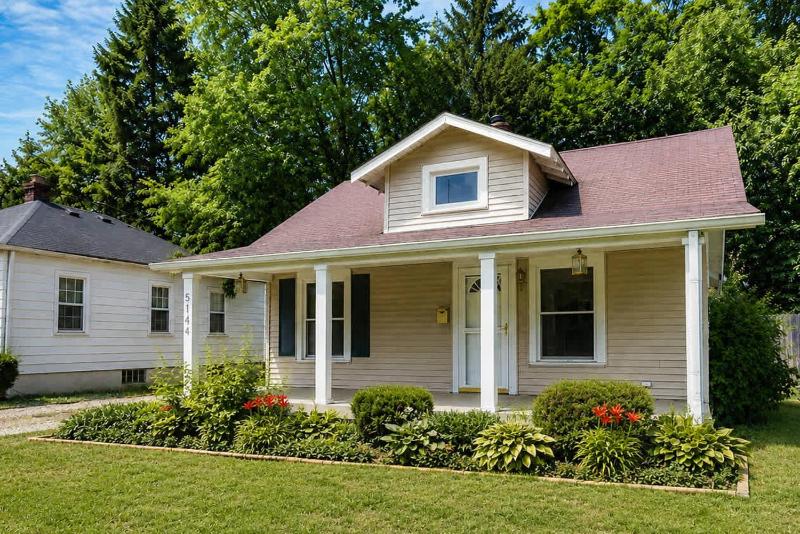 The Primrose Cottage Pet Friendly Private Yard - image 20