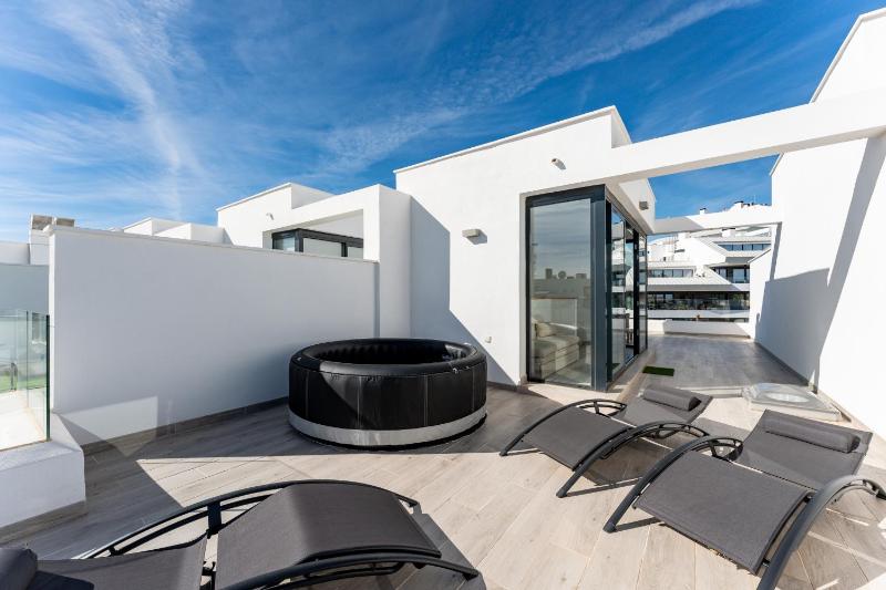 Casa Miramar Oak 47 - image 15