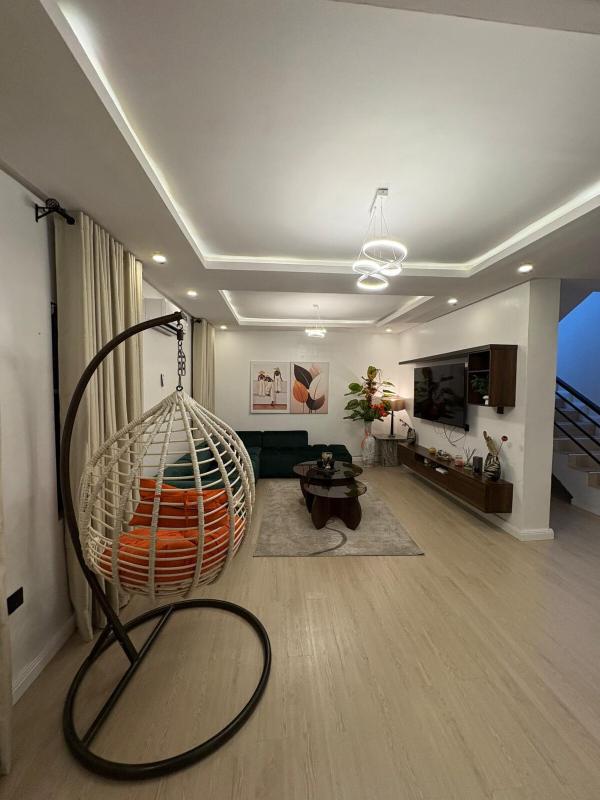 Adenike Homes - image 1