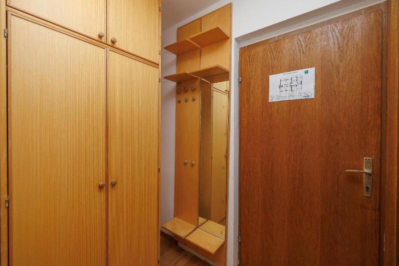 Apartments with parking space nska Krk - 27654 - image 4