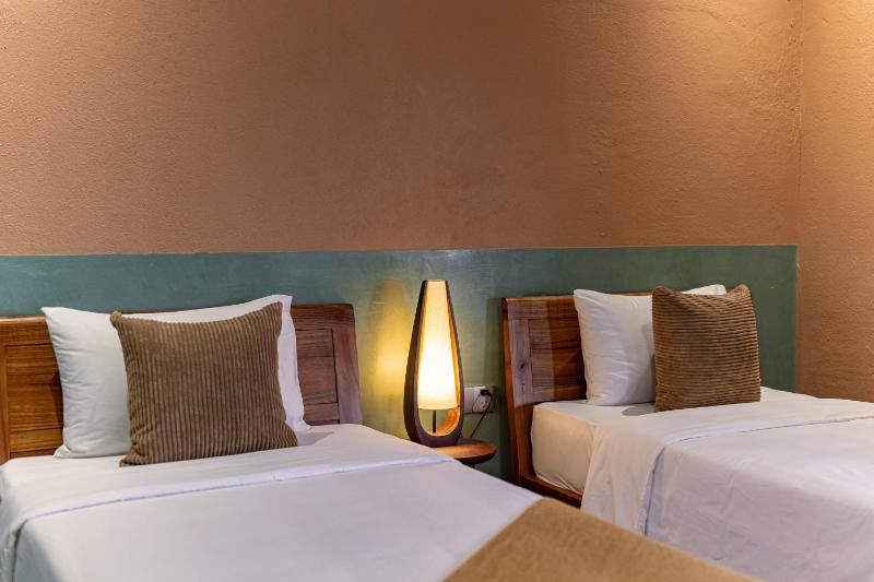 Sand Gem Villa 3BDR and private pool free pickup for stays of 3 nights or more - image 13