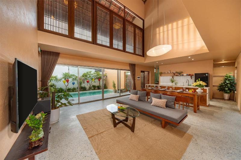Sand Gem Villa 3BDR and private pool free pickup for stays of 3 nights or more - image 12