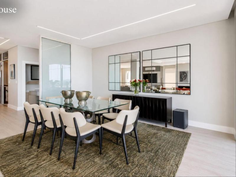 13 On Medburn Penthouse Luxury Suites - image 6