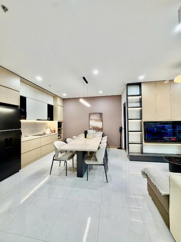 2 Bedrooms Apartment - Sentosa Sky Buiding 28 floors - image 1