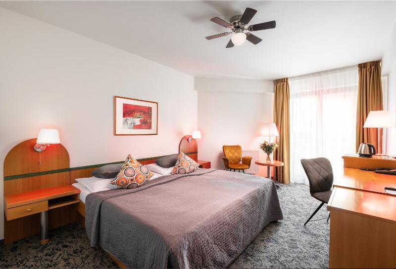 Hotel Troja - image 10