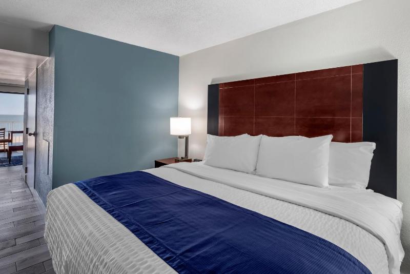 Coastal Hotel & Suites Virginia Beach - Oceanfront - image 29