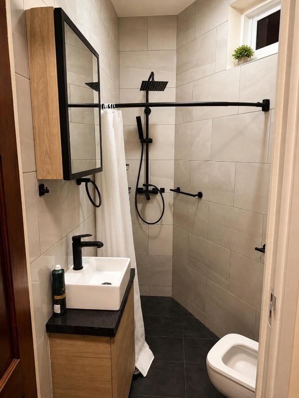Modern 2BR Studio l AC & WiFi in Paramaribo North - image 15