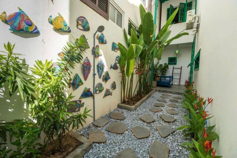 An Bang Breeze House - Private Coastal Oasis - image 11