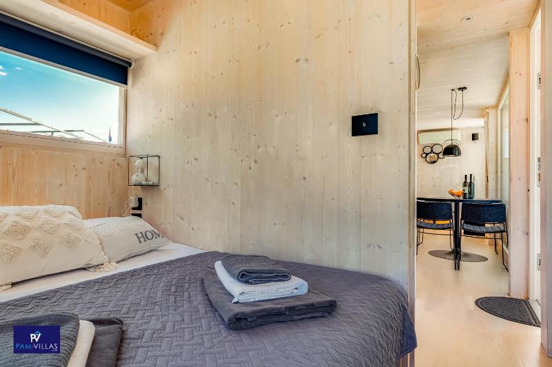 BUQEZ ECO RESORT - Villa 3 - Beautiful sea view - directly by sea - image 16