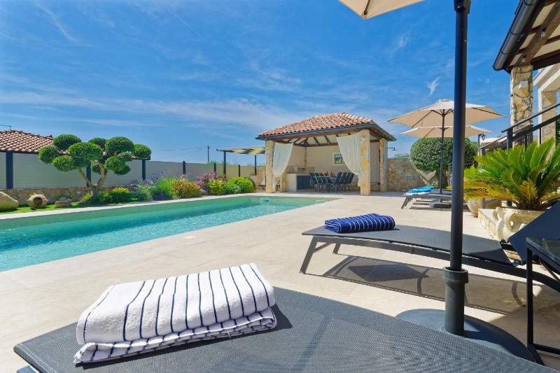 Villa Morgan by Rent Istria - image 30