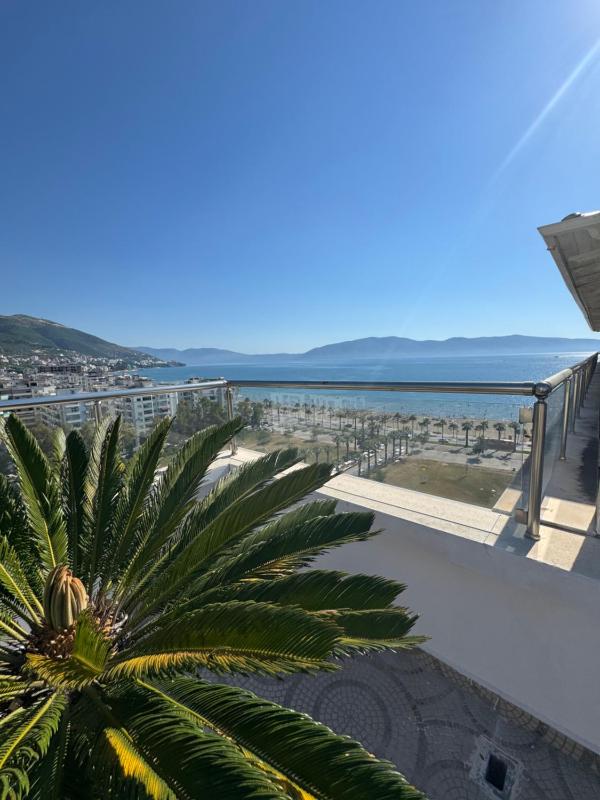 Sea View Penthouse with Grand Terrace - image 16