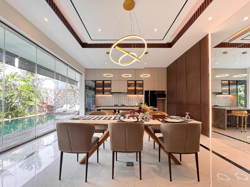 Villa Louis Seminyak by Nagisa Bali - image 3