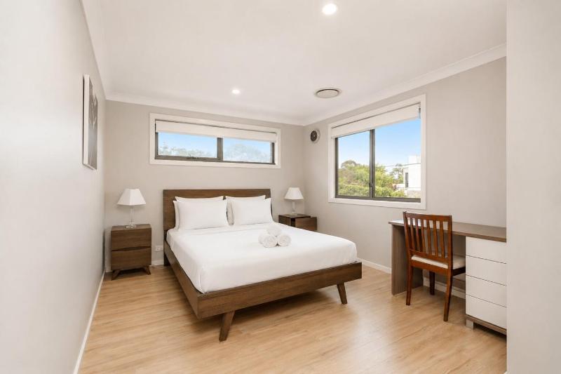 Charming 3-Bed Getaway with Pool & Garden Oasis - image 14