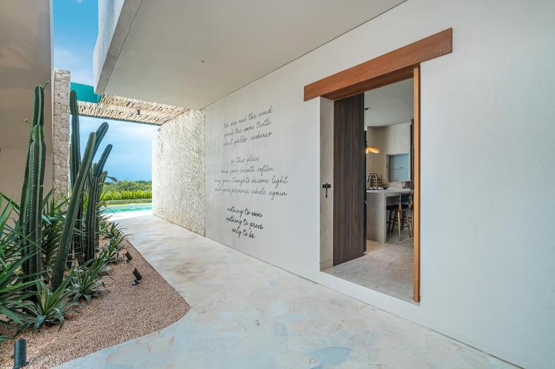 Amarta Azul - Luxury Villa with Sea View Uluwatu - image 11