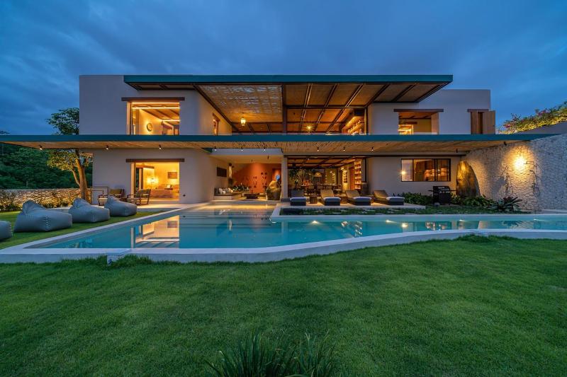 Amarta Azul - Luxury Villa with Sea View Uluwatu - image 14