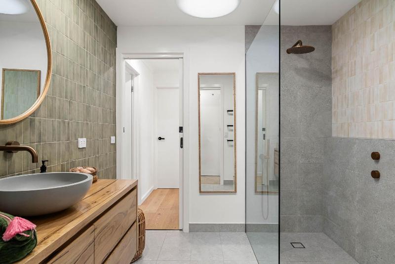 Unit 1-2 Grandview Grove Cowes - image 7