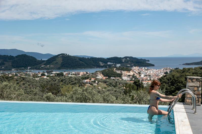 Skiathos Garden Cottages - image 9