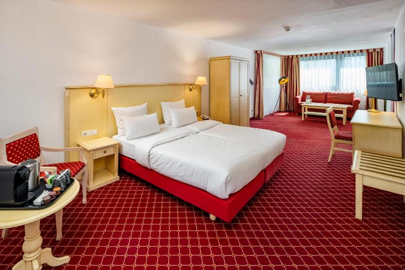Hotel Chateau Berlin Kurfürstendamm - image 14