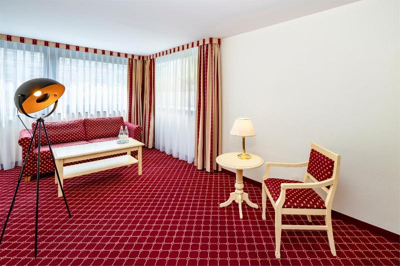 Hotel Chateau Berlin Kurfürstendamm - image 6