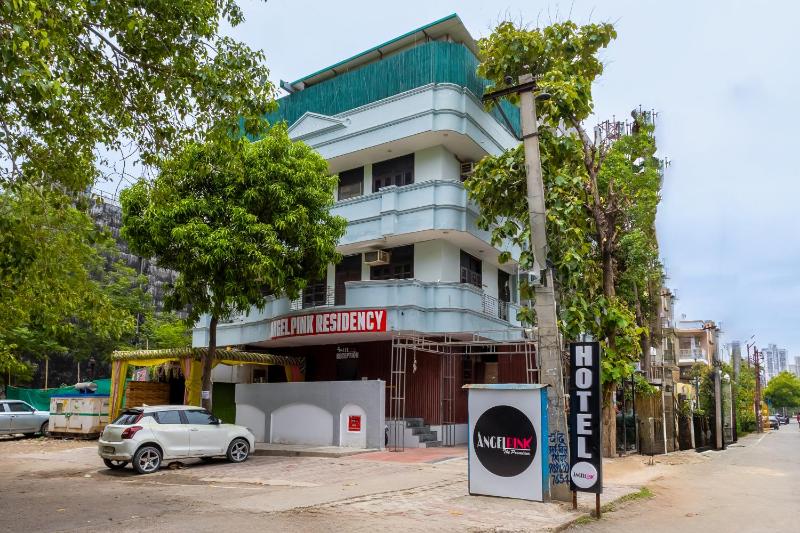 Hotel Angel Pink B-58 2 Min Walk From Kaushambi Metro Station 3-star hotel I Vaishali Ghaziabad - image 24