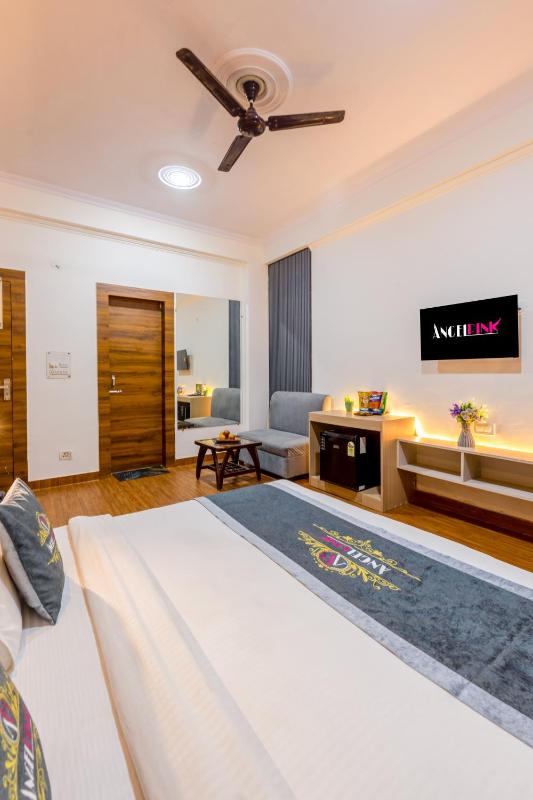 Hotel Angel Pink B-58 2 Min Walk From Kaushambi Metro Station 3-star hotel I Vaishali Ghaziabad - image 17