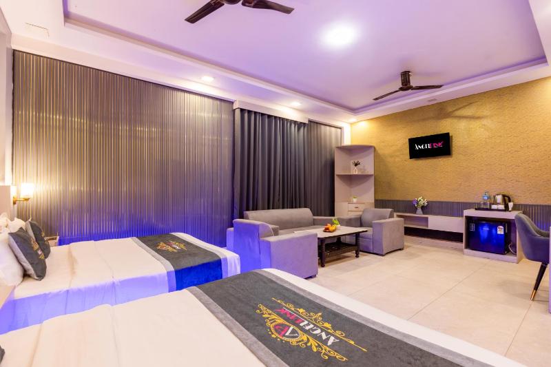 Hotel Angel Pink B-58 2 Min Walk From Kaushambi Metro Station 3-star hotel I Vaishali Ghaziabad - image 50
