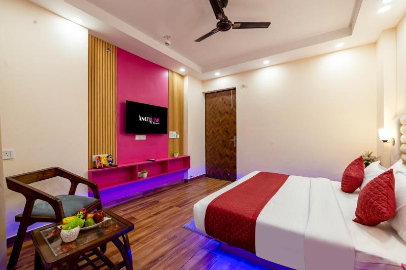Hotel The Angel Pink Premium Rooms At Kaushambi 3-star Hotel Kaushambi Ghaziabad - image 32