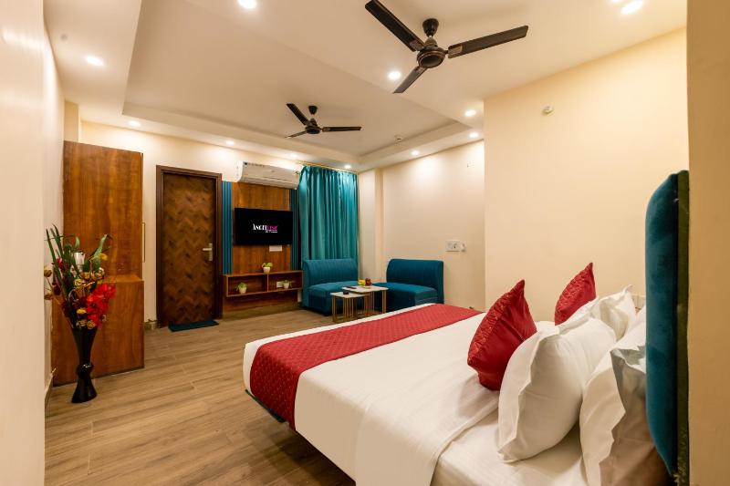 Hotel The Angel Pink Premium Rooms At Kaushambi 3-star Hotel Kaushambi Ghaziabad - image 37