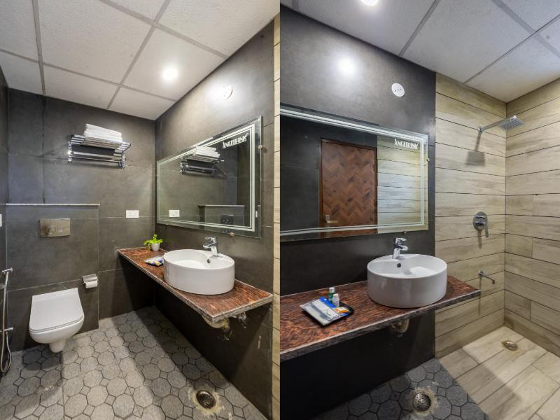Hotel The Angel Pink Premium Rooms At Kaushambi 3-star Hotel Kaushambi Ghaziabad - image 43